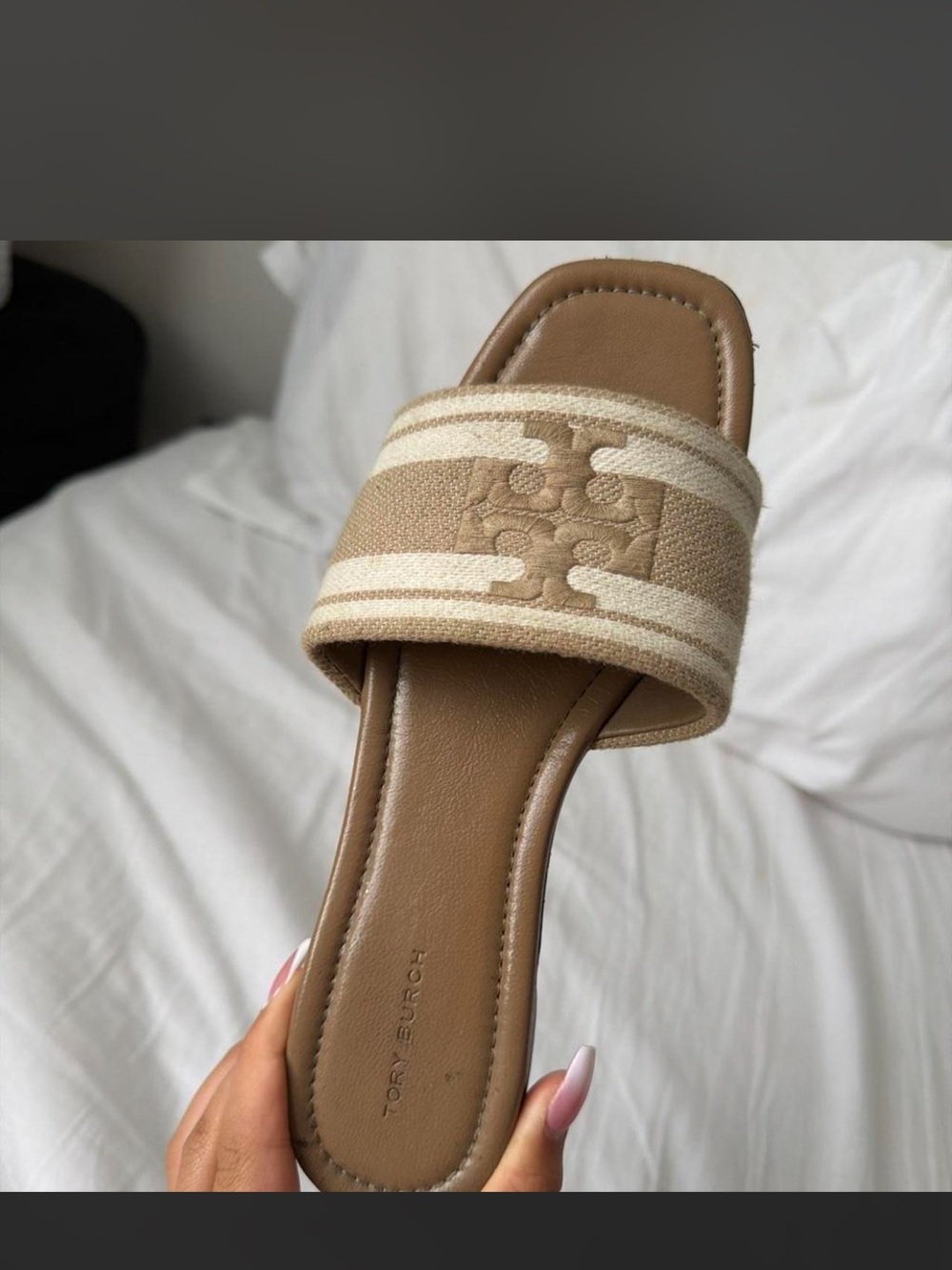 Tory Burch Beige Slide Sandals size 8.5 - Picture 3 of 8